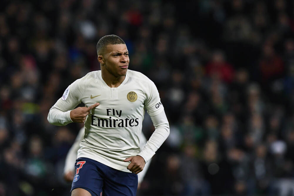 央视点名，全面禁售旧标车，竟被当成“0公里二手车”卖出